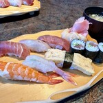 しほう田 - ◯特にぎりランチ…¥1,500円(税込)
      ※通常提供メニューでは有りません。