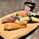 しほう田 - ◯特にぎりランチ…¥1,500円(税込)
      ※通常提供メニューでは有りません。