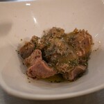 Standing Wine Bar Q - 砂肝のコンフィ
