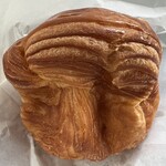 nico - ブリオッシュフィユテ　横から