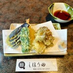 しほう田 - 天ぷら盛り合わせ…¥900円