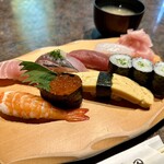 しほう田 - ◯特にぎりランチ…¥1,500円(税込)
      ※通常提供メニューでは有りません。