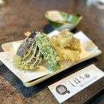 しほう田 - 天ぷら盛り合わせ…¥900円