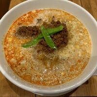 個室中華 頤和園 溜池山王店 - 