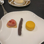 ガストロノミー ジョエル・ロブション - 