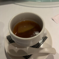 過門香 丸の内トラストタワー店 - フカヒレ入り健康蒸しスープ