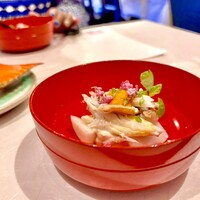 うぶか - 先付けは　「渡り蟹と蕪」を胡麻ソースで
