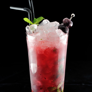 道産フルーツ・野菜を使った豊富なカクテル！