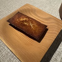 ヒカリヤ ニシ - 