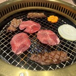 肉の割烹　田村 本店 - 