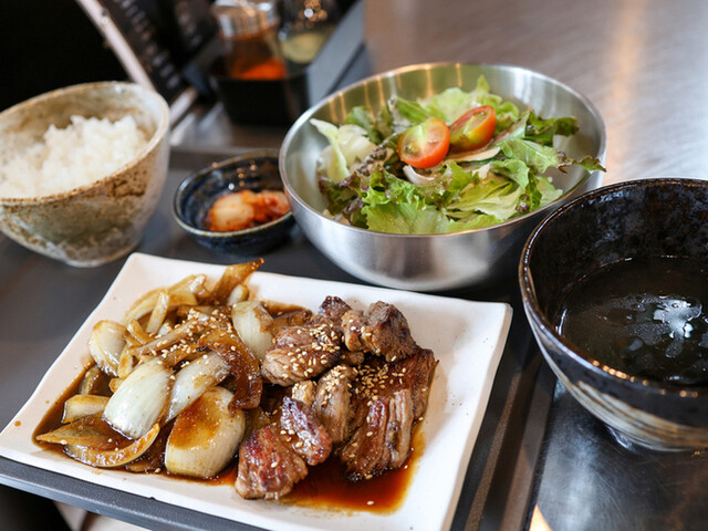 ヤキニク MOW（モウ） - 陸前高砂（焼肉）