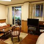 小さなホテル セラヴィ - 