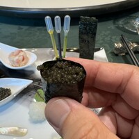 翠林 - キャビアの軍艦巻き