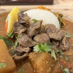 スパイスカレー あかつ亭 - ◾️大根と鯖のカレー¥1.100
      ◾️砂肝マサラ¥330
      ◾️卵のピクルス¥110
      　　　　　　　　　　　総計¥1.540