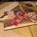 ブッチャー・リパブリック 品川 シカゴピザ ＆ BBQステーキ - 