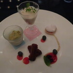 鉄板焼 石狩 - デザート(同じ階のサッポロビューにて) 2024.8月