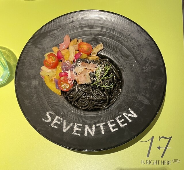 OMOTESANDO BOX CAFE&SPACE （オモテサンドウボックス カフェアンド