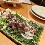 258153006 - 馬レバ刺し