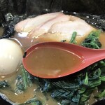 王道家直系 鬼道家 - 美味しい家系スープ
