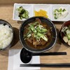 みつ葉 - もつ煮込み定食950円