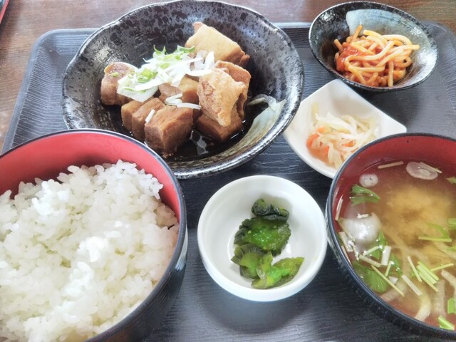 お食事処 美豚 - 白坂（食堂）の写真