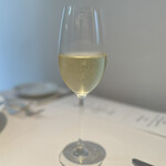 オオハラ エ シーアイイー - グラスシャンパーニュ 1900円 ※オオハラのハウスシャンパン
      2024年8月9日