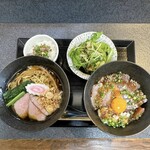 なんか喰ぃ亭 - なんくい中華そばセット