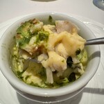 オオハラ エ シーアイイー - 「活け煮鮑入り ロワイヤル 青のり風味」の中身
      2024年8月9日