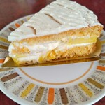 Tarterie PETITE USINE - ガトー・ア・ラナナス　470円