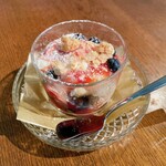 メゾン・ド・ハラ - ［デザート］　クープミルフィーユ