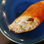 ロカ - 春巻きを半分に切ったところ