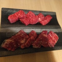 和牛焼肉じろうや 介 wagyu&sake 名古屋駅前本店 - ↑上ハラミと↓ハラミ
