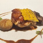 シェ・イノ - オマール海老のガトー仕立て・コート・ドール