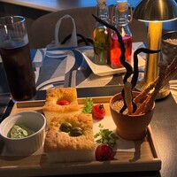 テーブル36 - パン