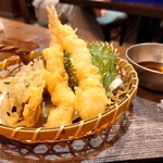 玉河 三鷹店 - 天ぷら盛り合わせ