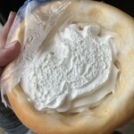 笹沢ベーカリー - 生クリームパン