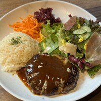 ビストロ ハマイフ - 鹿肉のハンバーグステーキ1300円