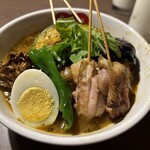 スープカリー スアゲ プラス - パリパリ知床鳥のカレー　1550円