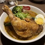 スープカリー スアゲ プラス - チキンレッグカレー(揚げ)  1500円
