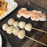 やきとん酒場あおば - うずらとグルメ焼き明太マヨ