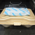 キッチン ブルー グローブ - 今回も保冷剤を付けてもらいました