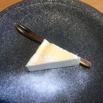 活伊勢海老料理 中納言 - チーズケーキ