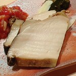 すが弥 - 蒸し鮑のアップ