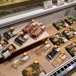 寿司と刺身とお惣菜 すし丸 - 