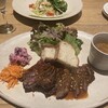 H.Q CAFE 成城店