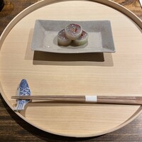 温石 - 鯵の胡瓜巻き、梅肉ソース