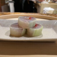 温石 - 鯵の胡瓜巻き、梅肉ソース
