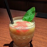 パイナップルのカクテル(通年)