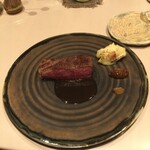 島キュイジーヌ あーすん - 小那覇牛