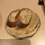 島キュイジーヌ あーすん - パン